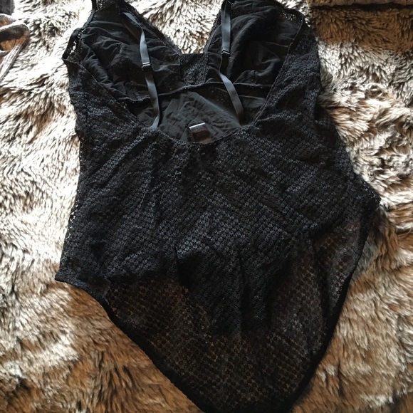 Black lace bodysuit - Picture 2 of 2